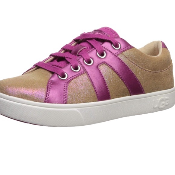 UGG Other - Ugg Marcus sneakers shimmer size3 new